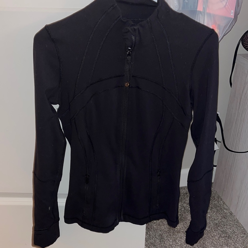 Black define jacket Lululemon size 6